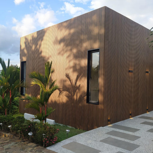 Wall Panel Exterior Co-Extruded G10 Ipe - Imagen 2